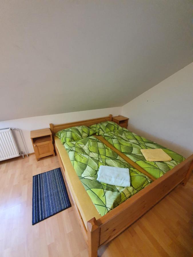Pr' Florjan Hotel Cerklje na Gorenjskem Buitenkant foto