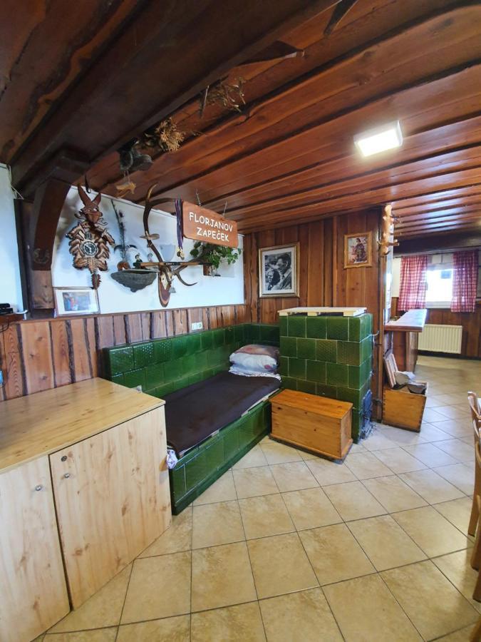 Pr' Florjan Hotel Cerklje na Gorenjskem Buitenkant foto