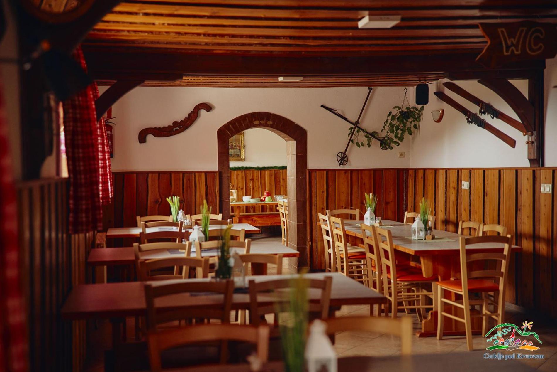 Pr' Florjan Hotel Cerklje na Gorenjskem Buitenkant foto
